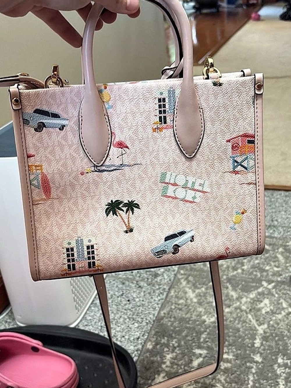 Michael Kors Gilly Large Travel Miami Print Tote Pink